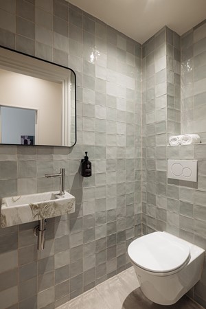 Medium property photo - Eerste Lindendwarsstraat 1H, 1015 LE Amsterdam